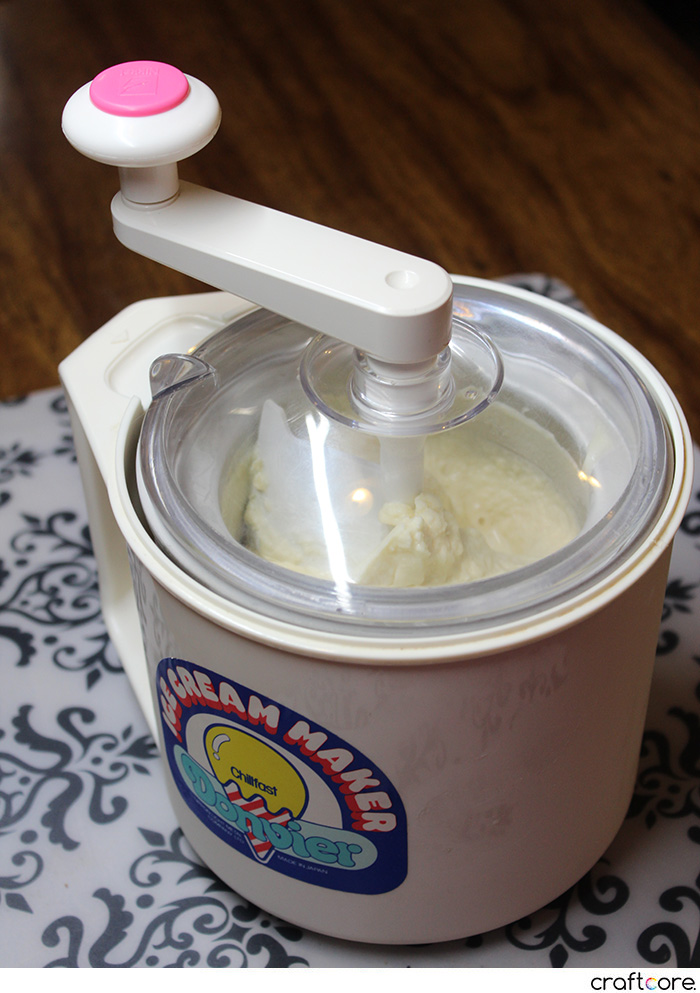 Donvier Ice Cream Maker - Retro Review